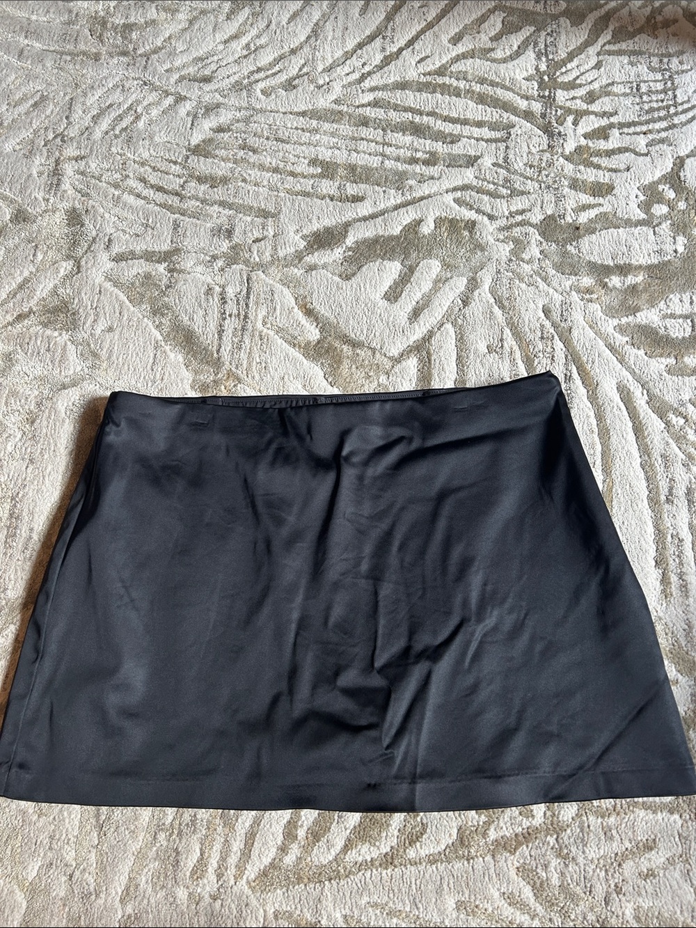 Abercrombie & Fitch Black Mini Skirt - Smooth A-Line